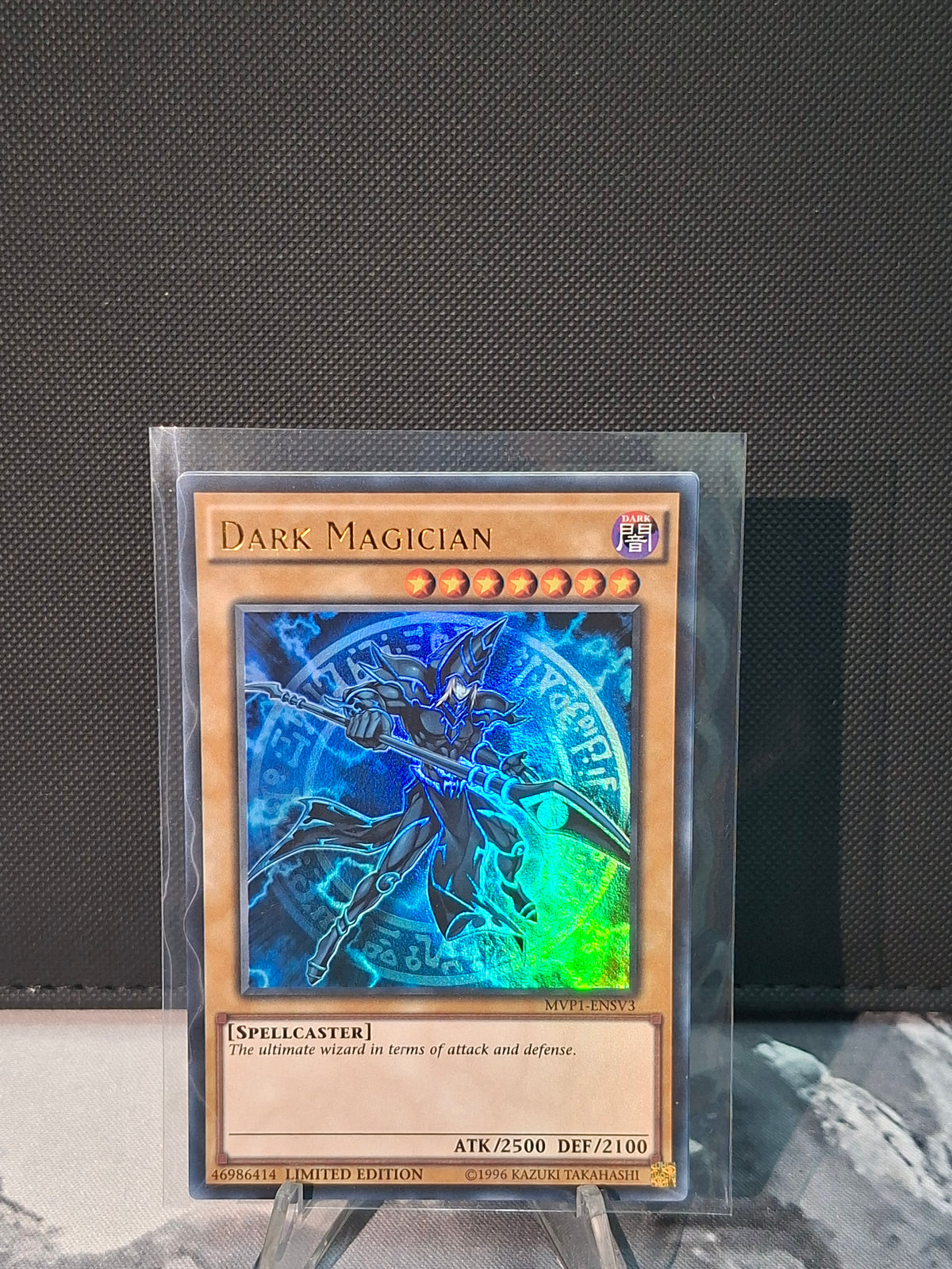 Dark Magician front view