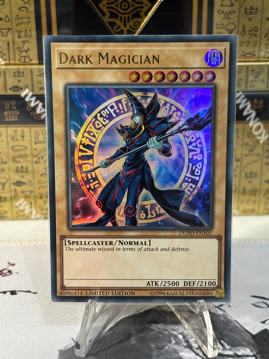 Dark Magician front view