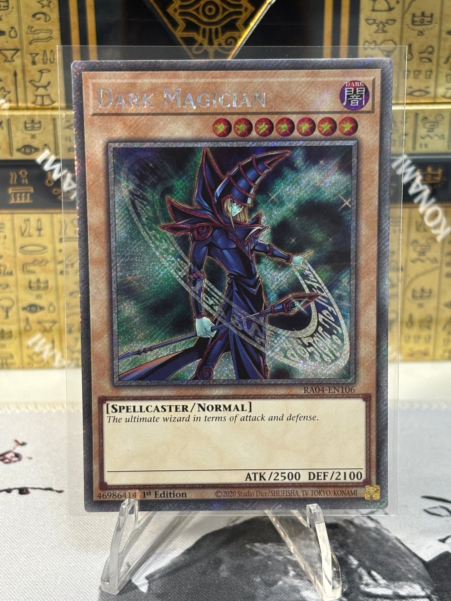 Dark Magician front view