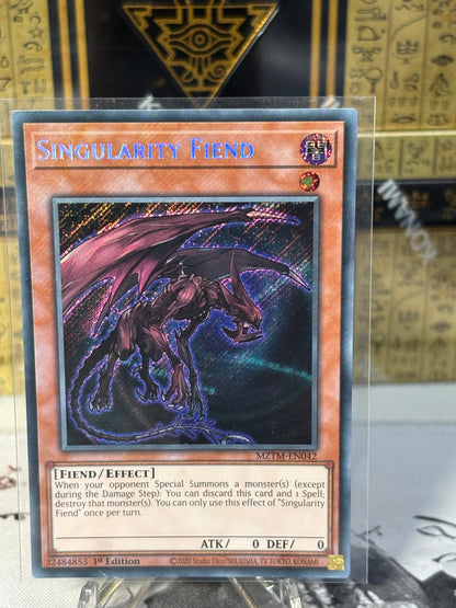 Singularity Fiend front view