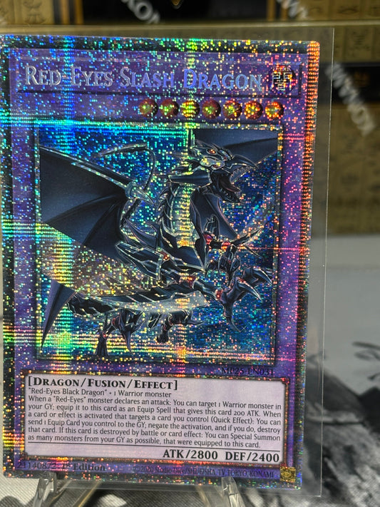 Red-Eyes Slash Dragon front view
