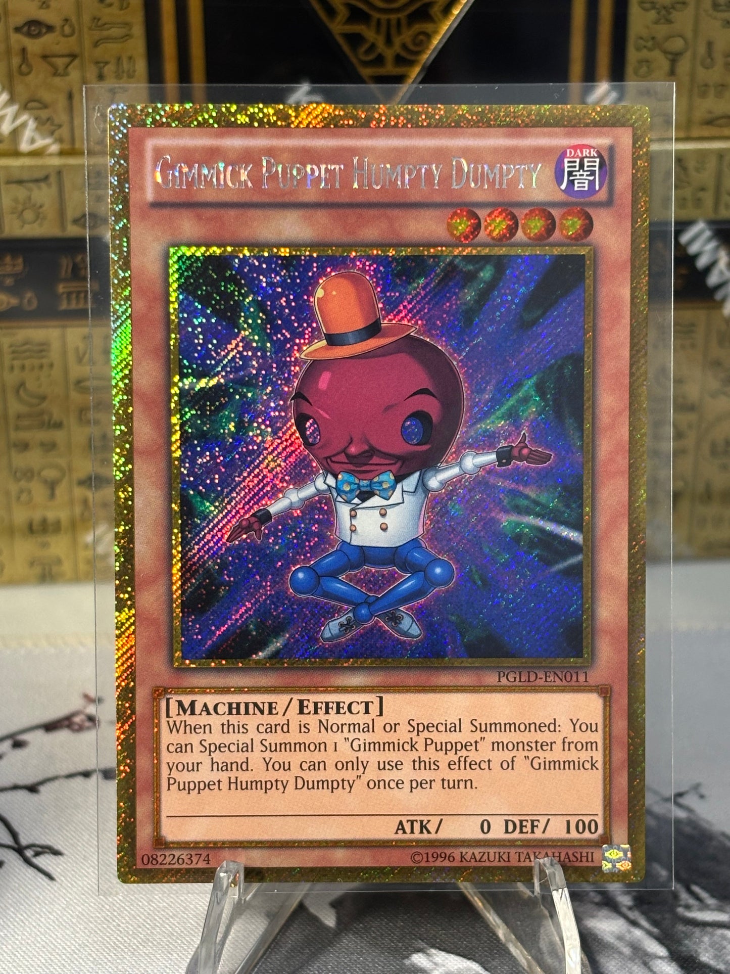 Gimmick Puppet Humpty Dumpty front view