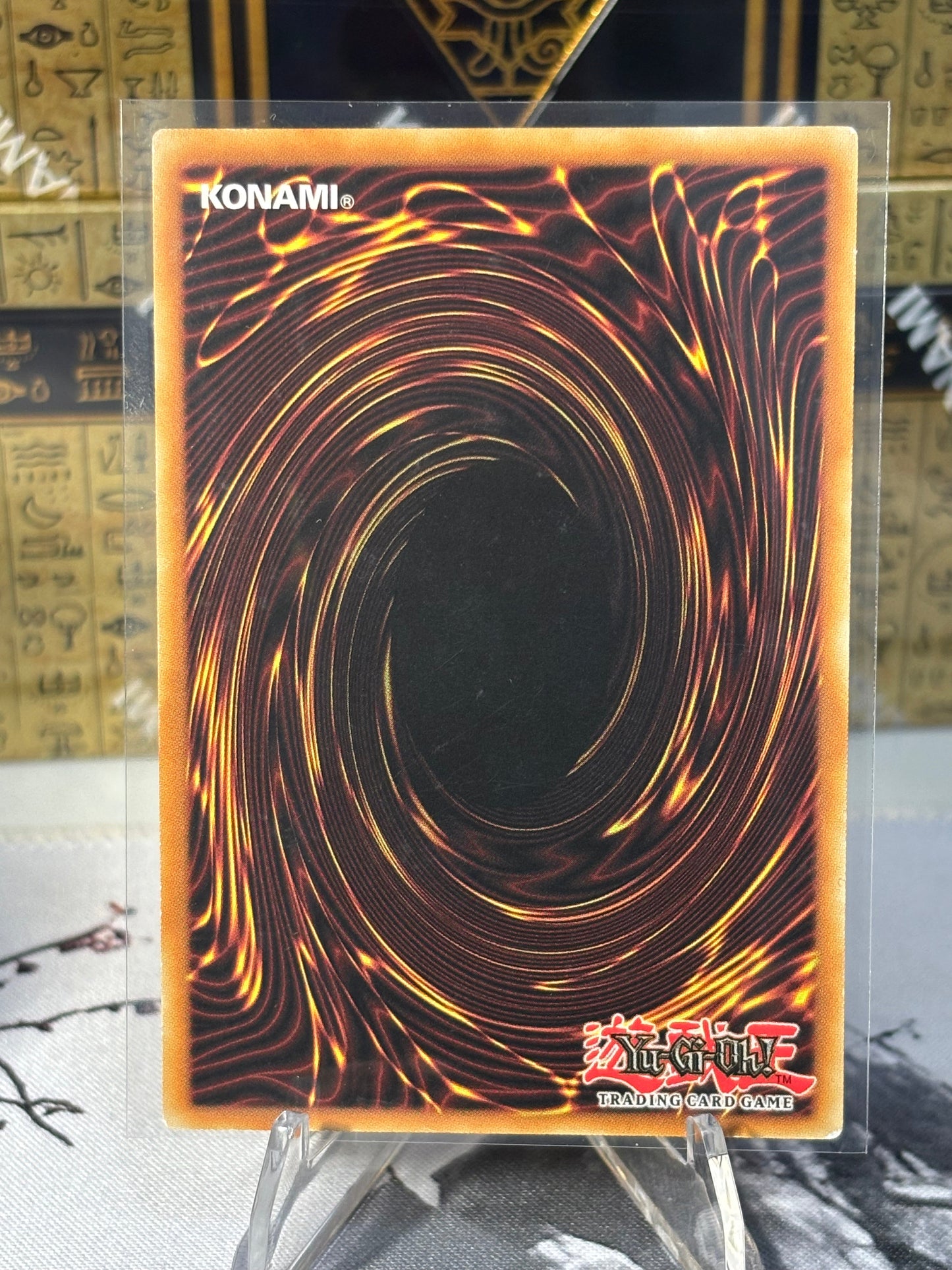 Gimmick Puppet Humpty Dumpty back view