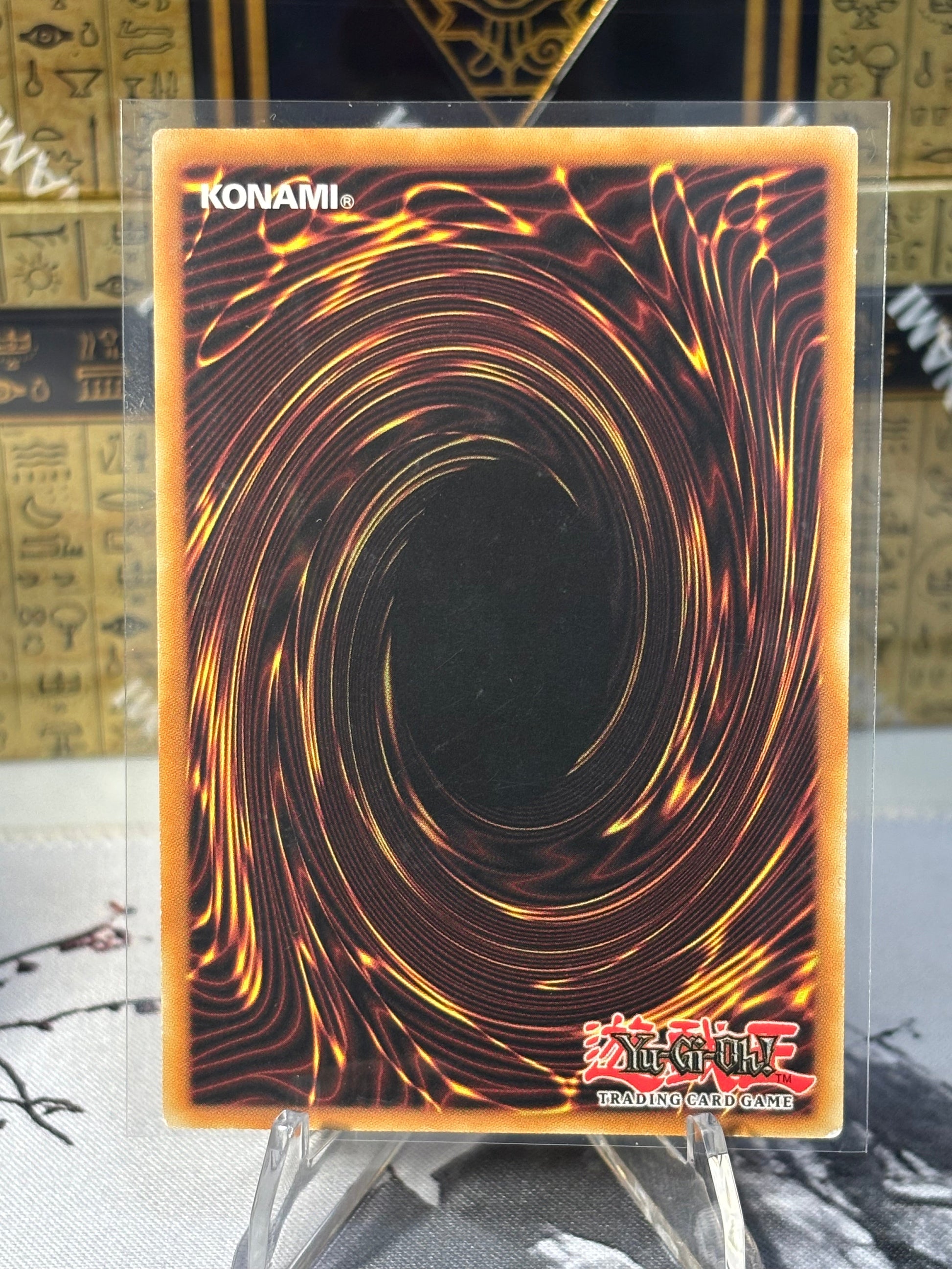 Gimmick Puppet Humpty Dumpty back view