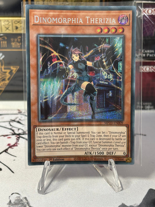 Dinomorphia Therizia front view