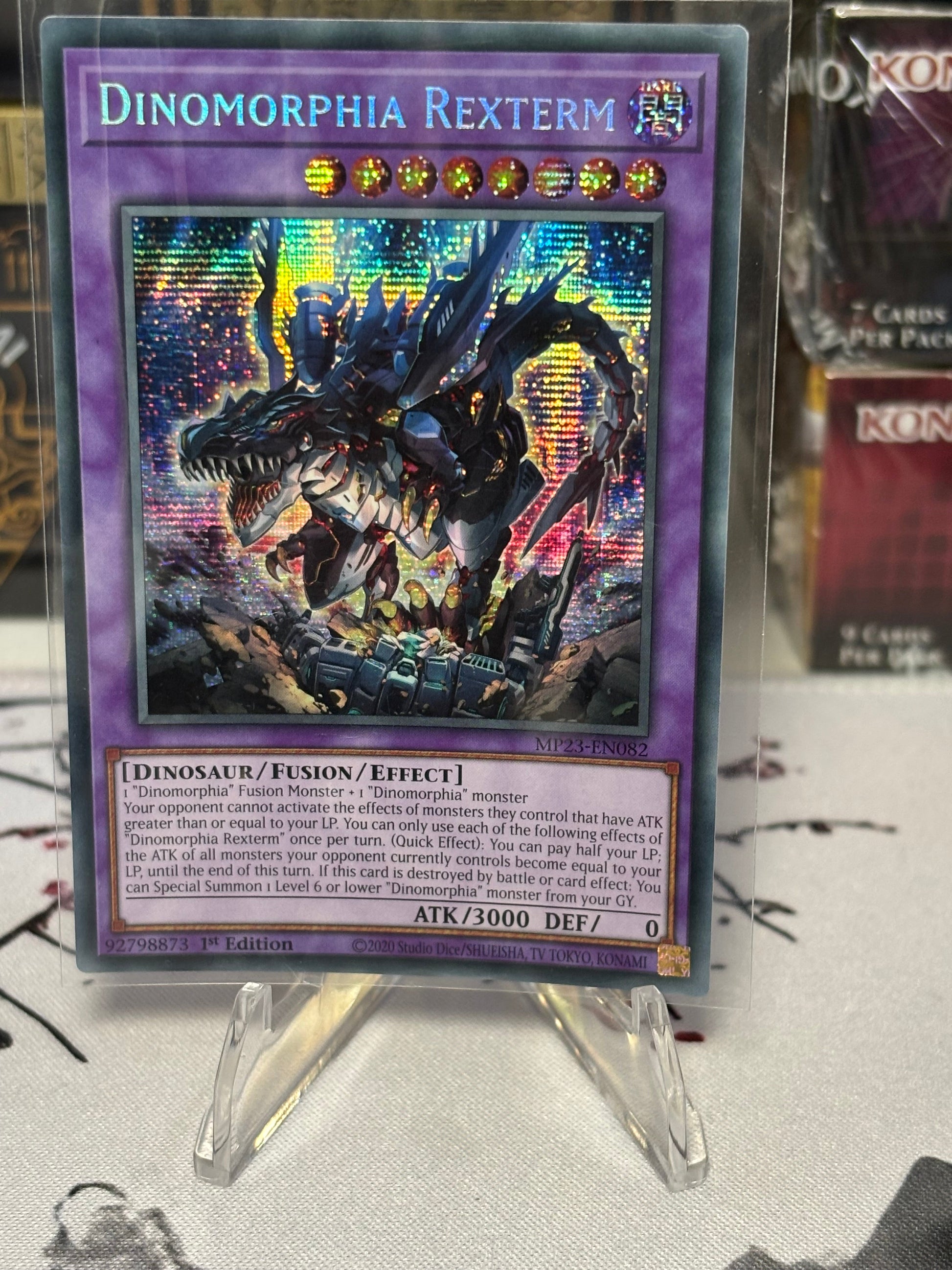 Dinomorphia Rexterm front view