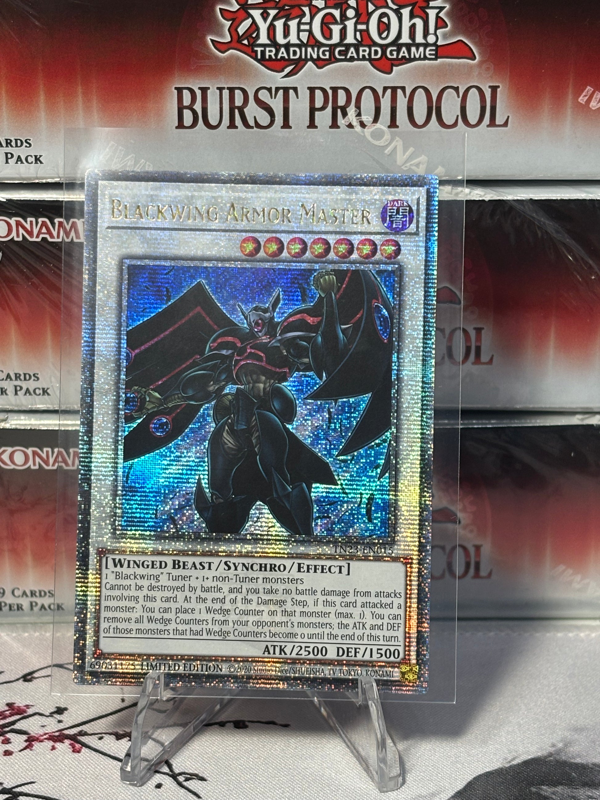 Blackwing Armor Master front view
